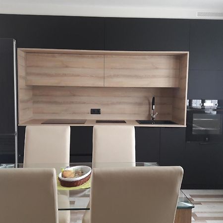 Besbello Suites Apartamento Santiago de Compostela Exteriör bild