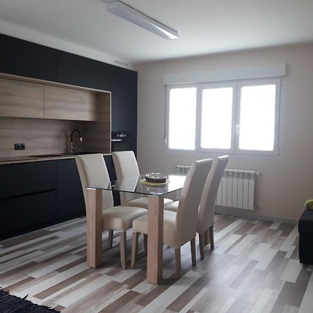 Besbello Suites Apartamento Santiago de Compostela Exteriör bild