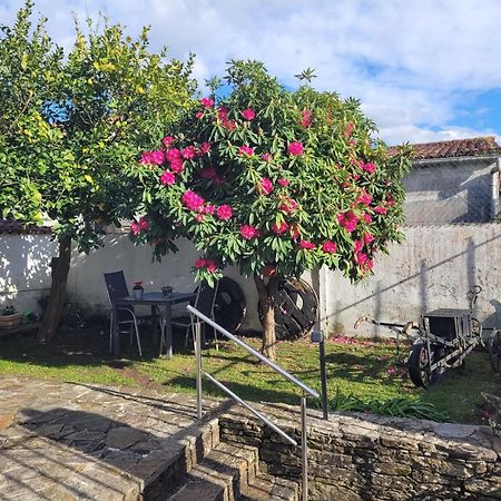 Besbello Suites Apartamento Santiago de Compostela Exteriör bild