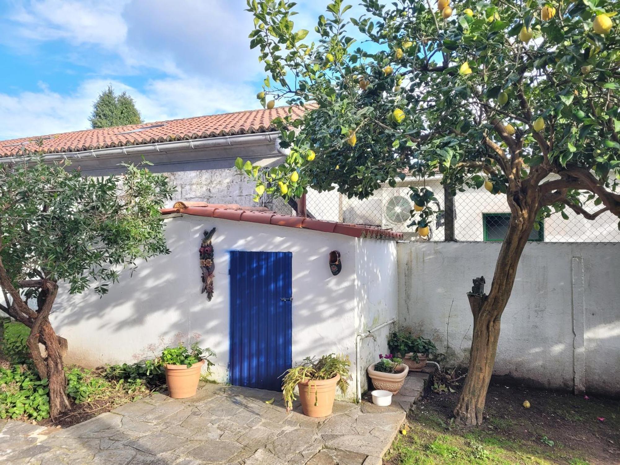 Besbello Suites Apartamento Santiago de Compostela Exteriör bild